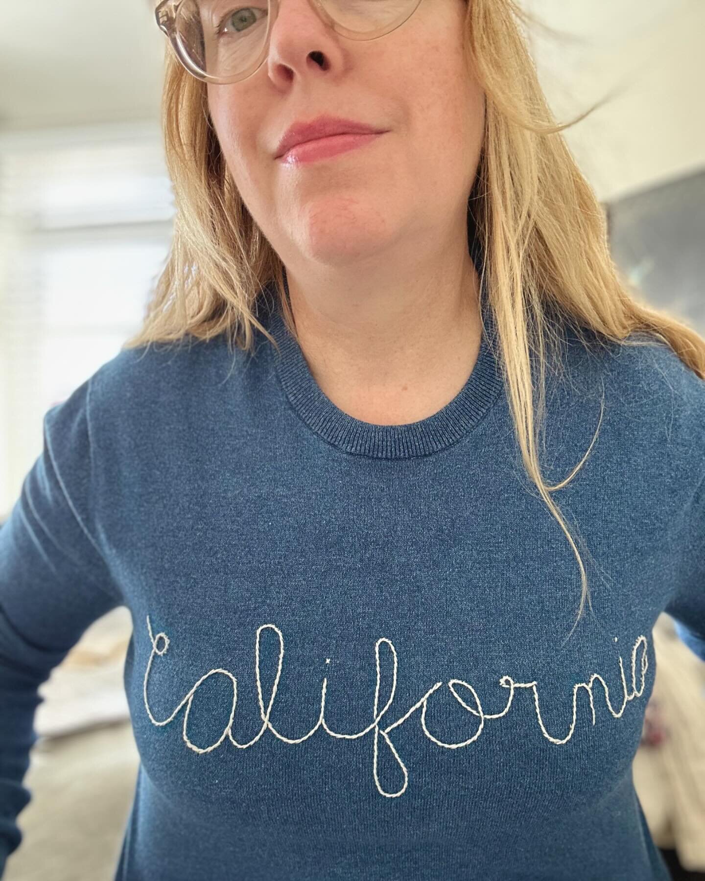 Are you coming to camp @workroomsocial? If you are, heads up that I&rsquo;ll be teaching an extra curricular activity - stem stitch lettering on your fav plain sweater ✌🏻