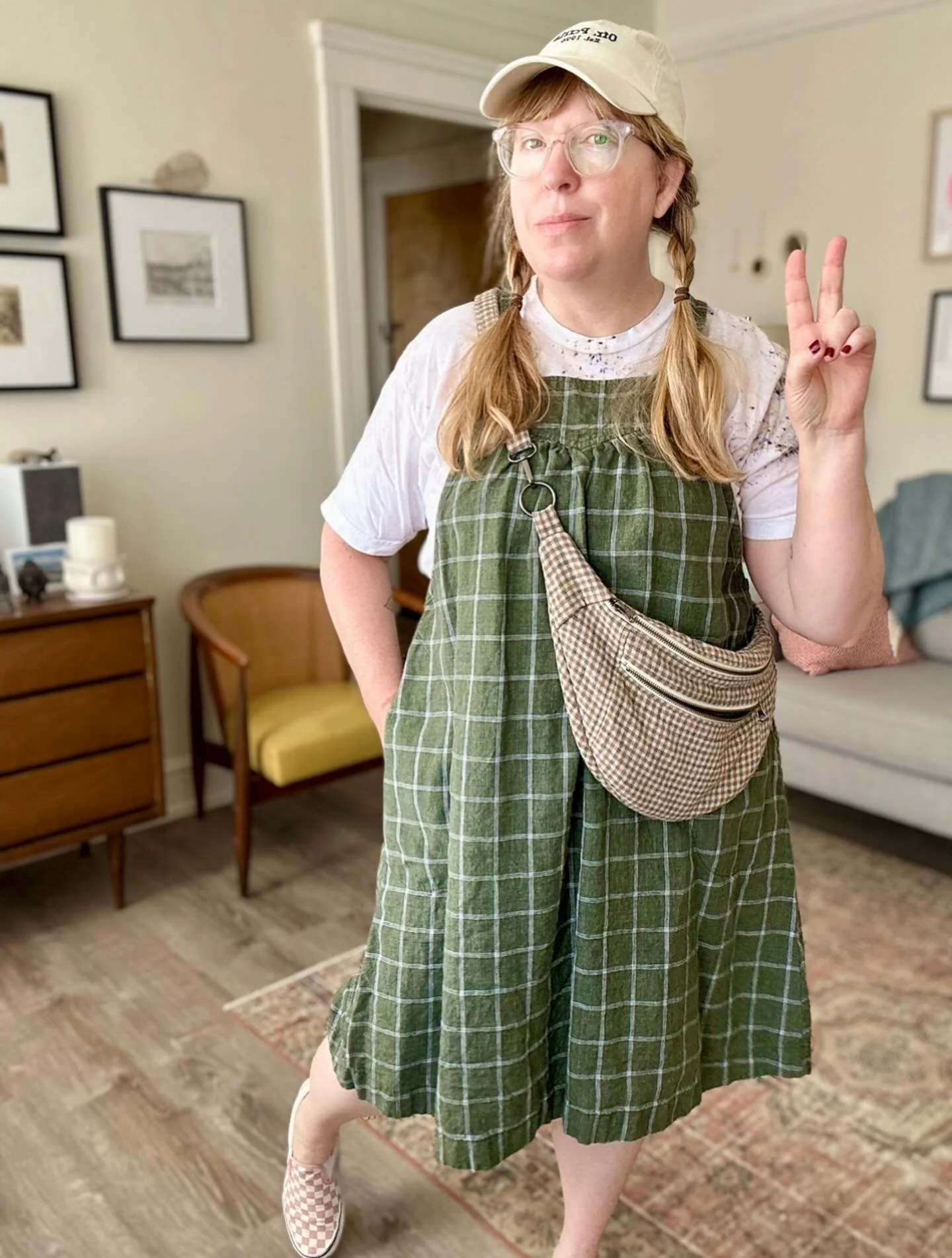 Haiiiii! I&rsquo;m here to remind you that the early bird sale for my upcoming workshops ends tonight! As of now there are only 2 spots left in the Nepheline Blouse workshop, the Audrey jacket is 3/4 full, and the Sidney &amp; Aspen workshops are ove