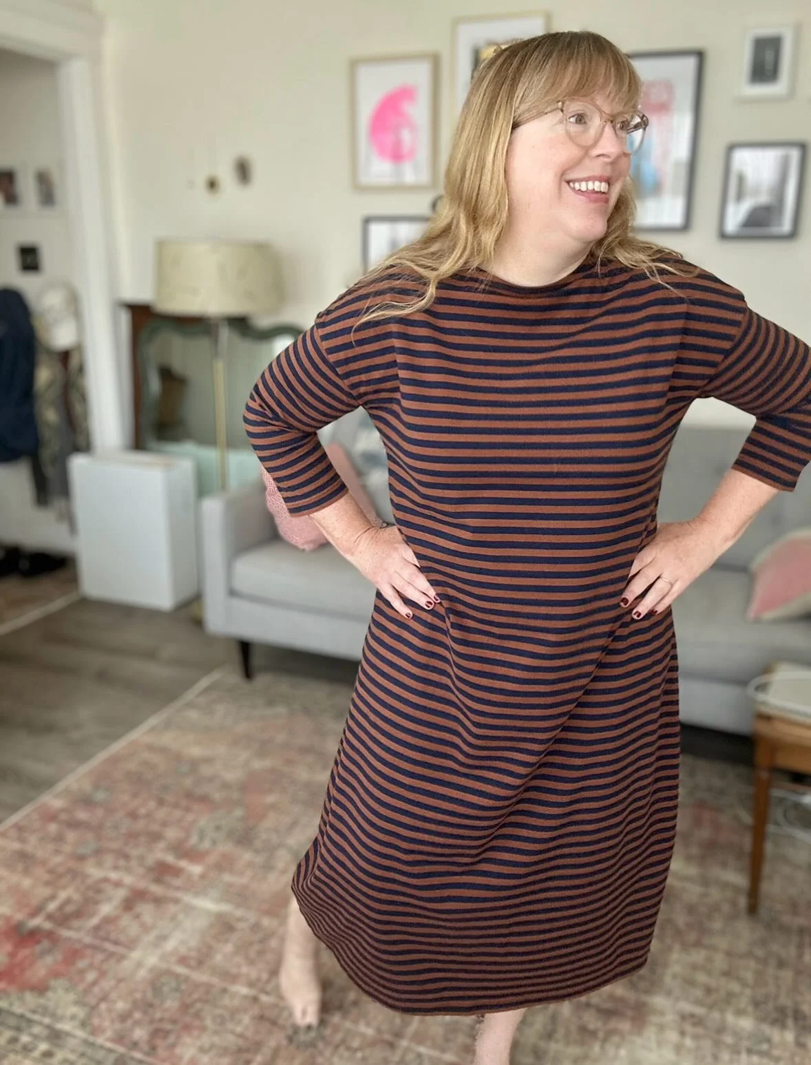 To celebrate the James Tee Sewalong launch and the James Tee sale, here are some freshly shot photos of one of my James Tee dresses! I made this in the perfect stripe jersey from @blackbirdfabrics (which I was informed has recently been restocked)! T