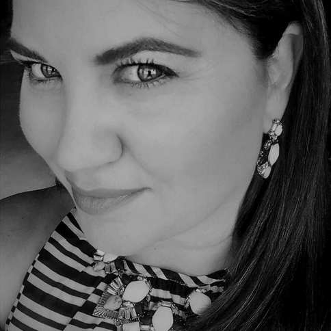 Renee4-bw.png