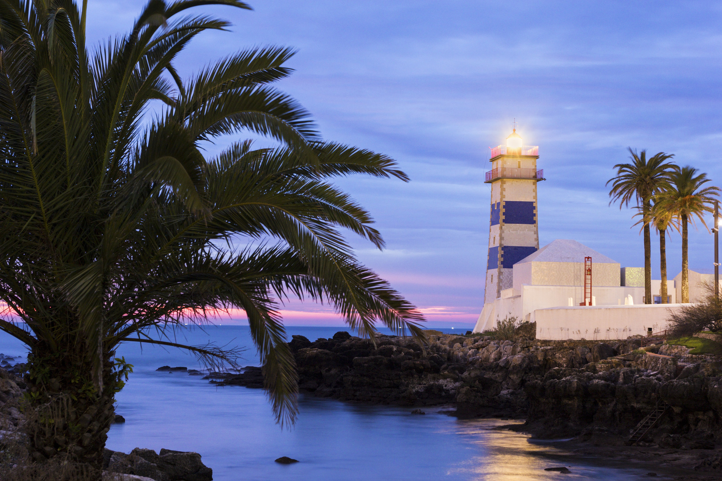 portugal_cascais_bigstock-Santa-Maria-Lighthouse-In-Casc-120613067.jpg