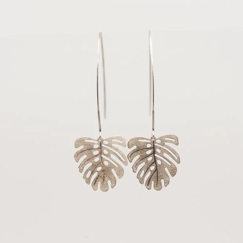 Kalu Monstera Earrings.jfif