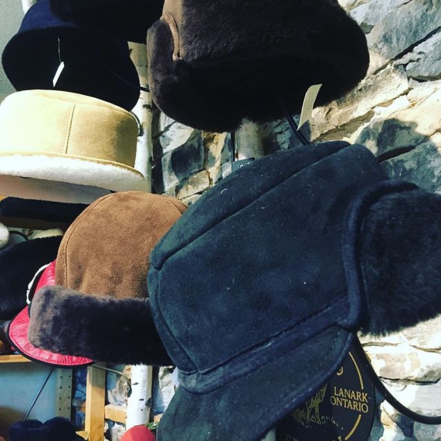 Lanark Sheepskin is our artist of the month. It's getting chilly and ... dare I say it? Christmas is coming! Come meet the makers at the end of the month and learn about where they source their skins, how they do what they do and see some of the raw 