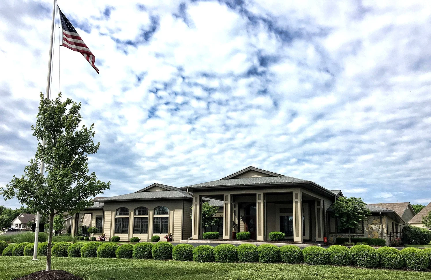 meadowsclubhouse2a.jpg