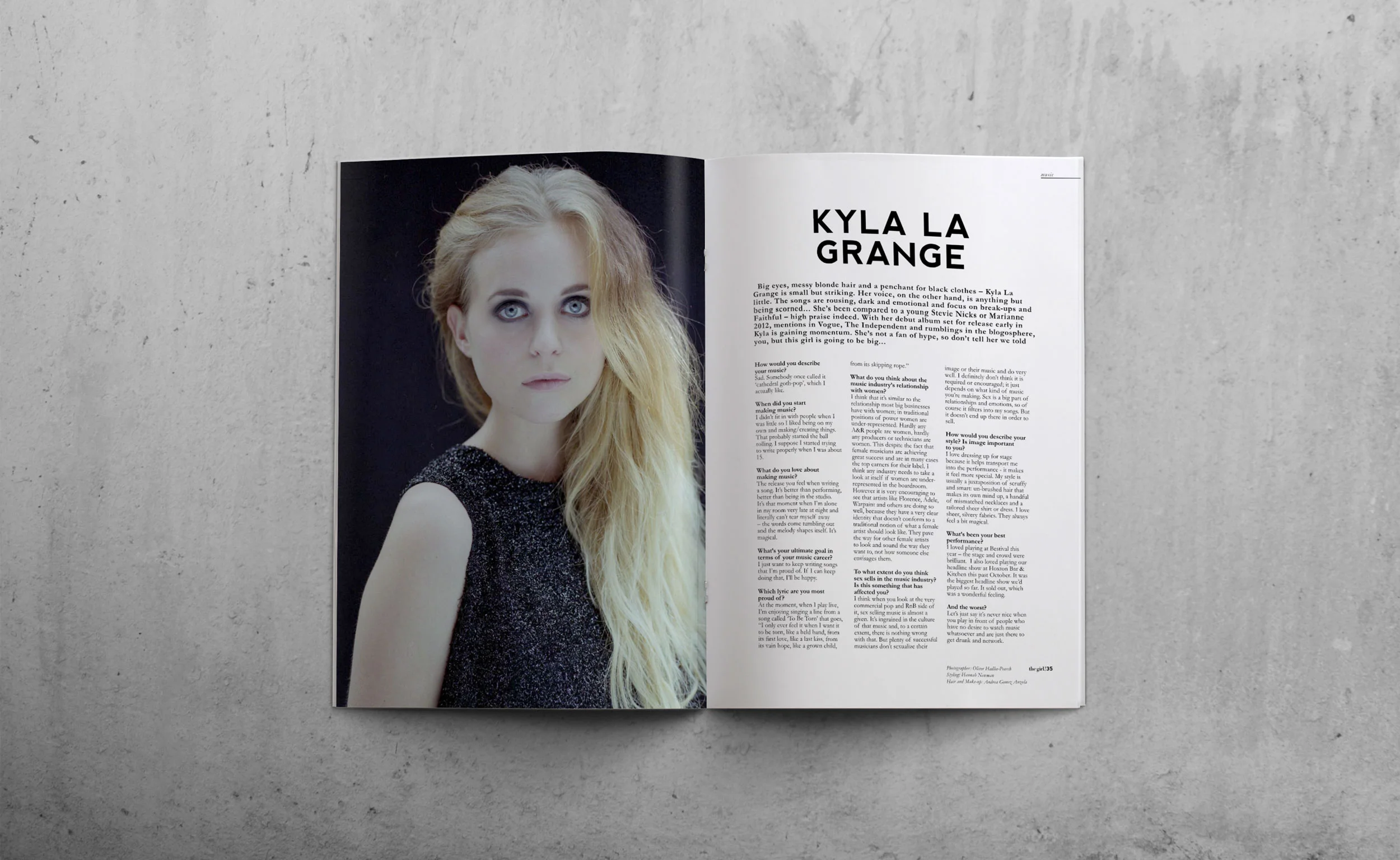 the-girl-magazine_mockup_A4_inside2_kyl.jpg