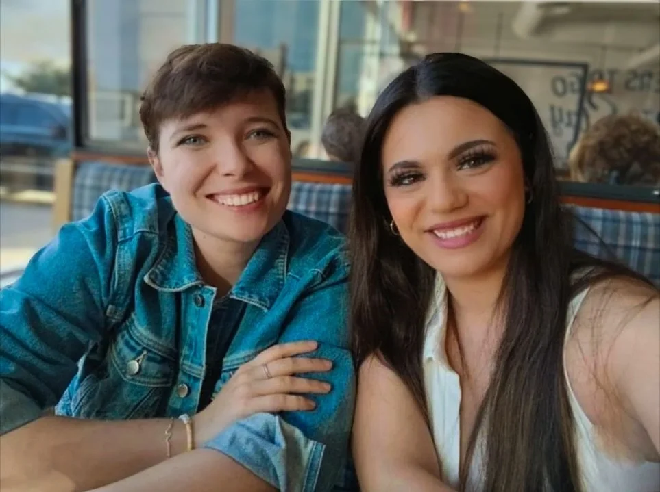 Call your bestie &amp; the crew it&rsquo;s time for Music Bingo Monday at Heritage Pizza and Taproom 7pm-9pm

👉🏽Clips of songs instead of letter or numbers 

🍺Monday Happy Hour 2pm-close 

🎶Music Bingo Monday | 7pm-9pm @dallastriviaguy 

Happy Ho
