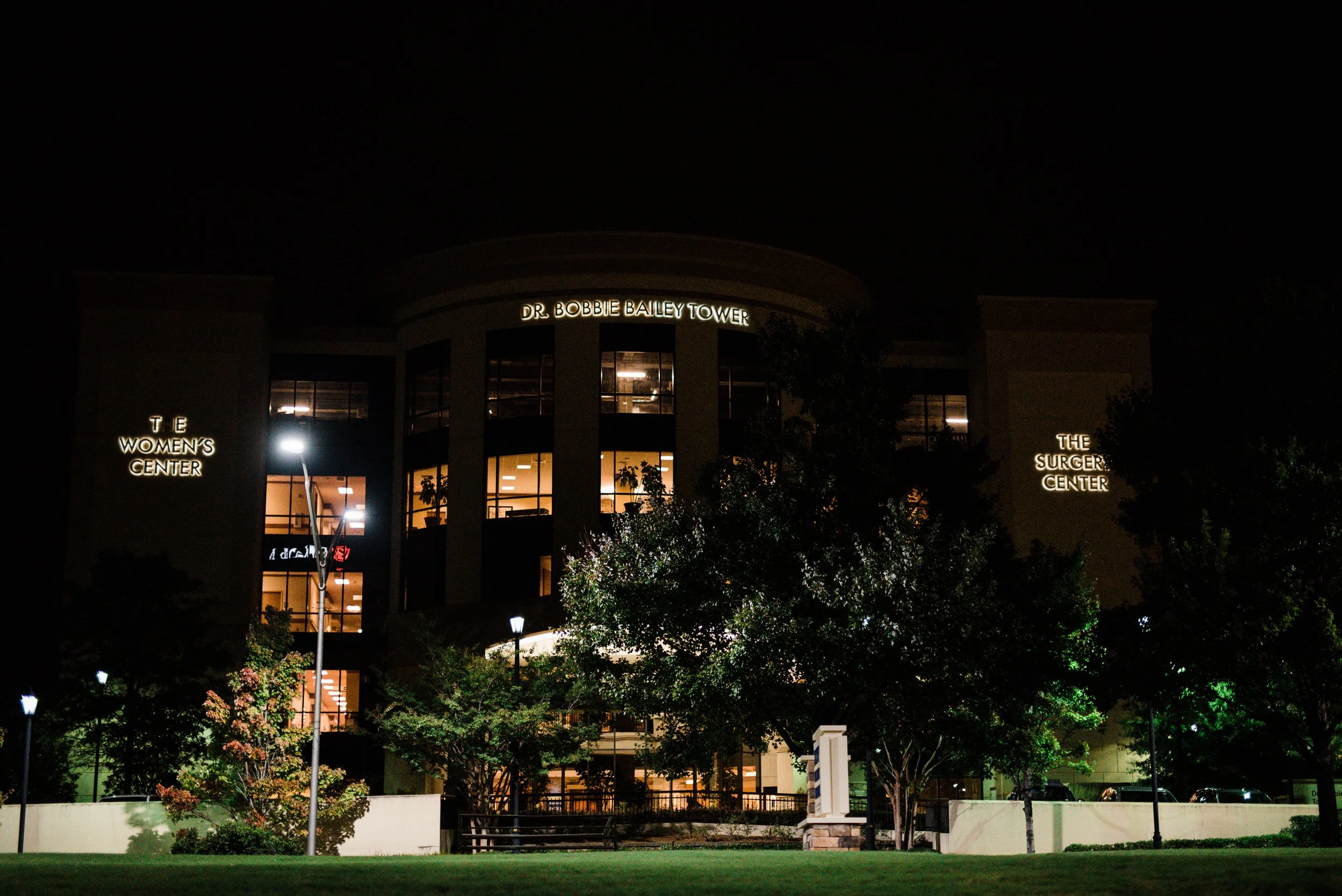 Outside the women's center at Emory Decatur