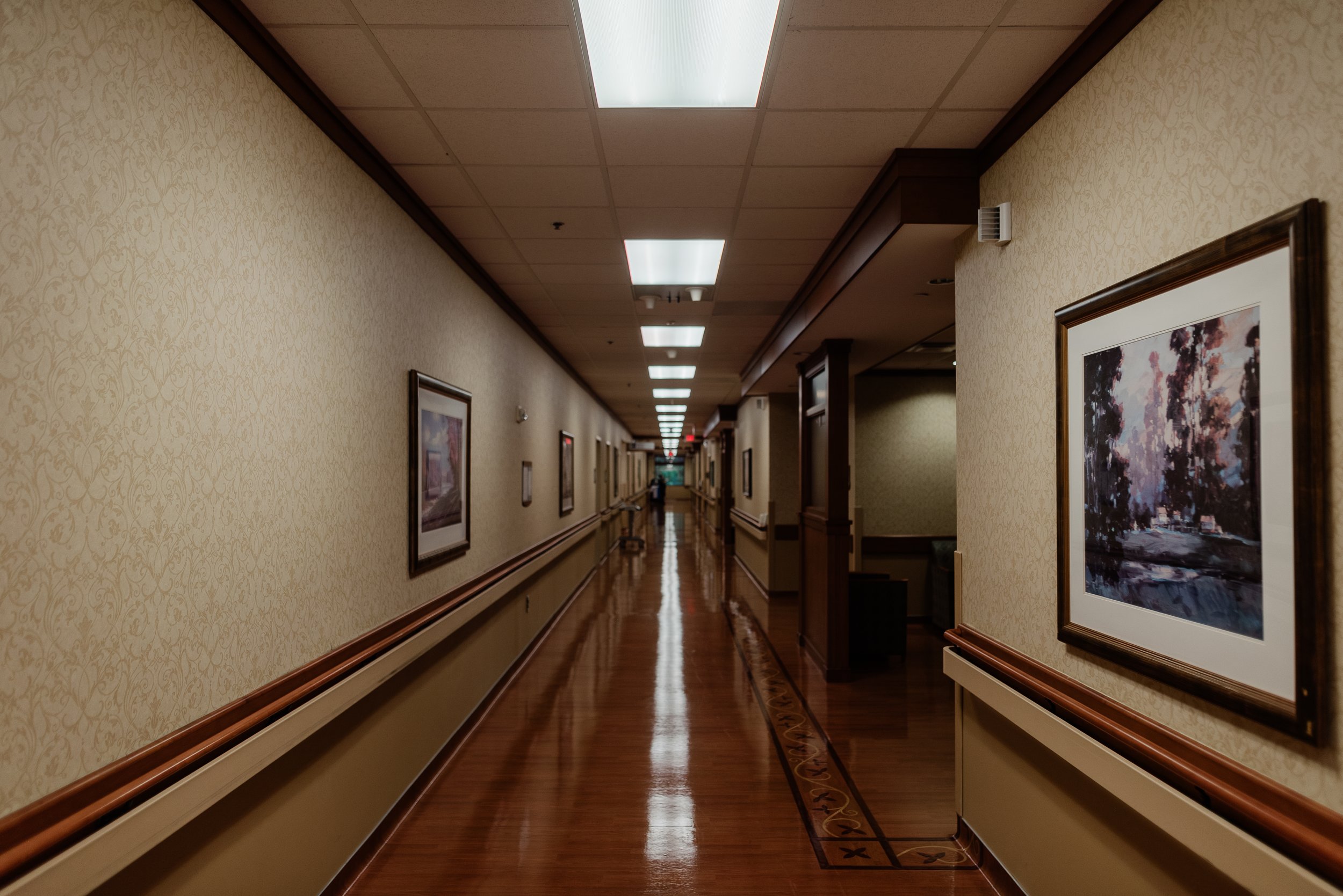 The hallway of Emory Decatur Womens Center