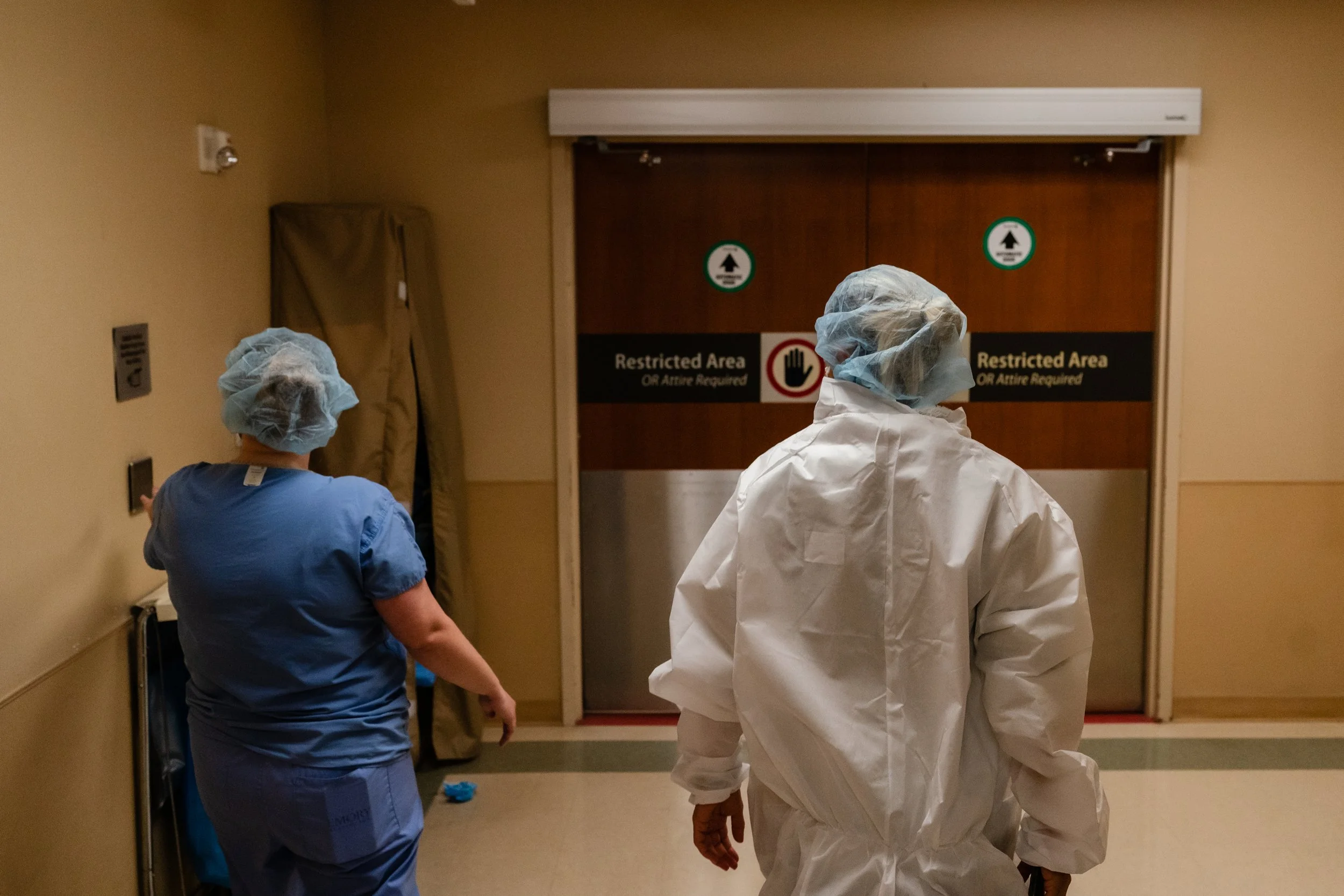 Dad heading into the OR for a cesarean at Emory Decatur