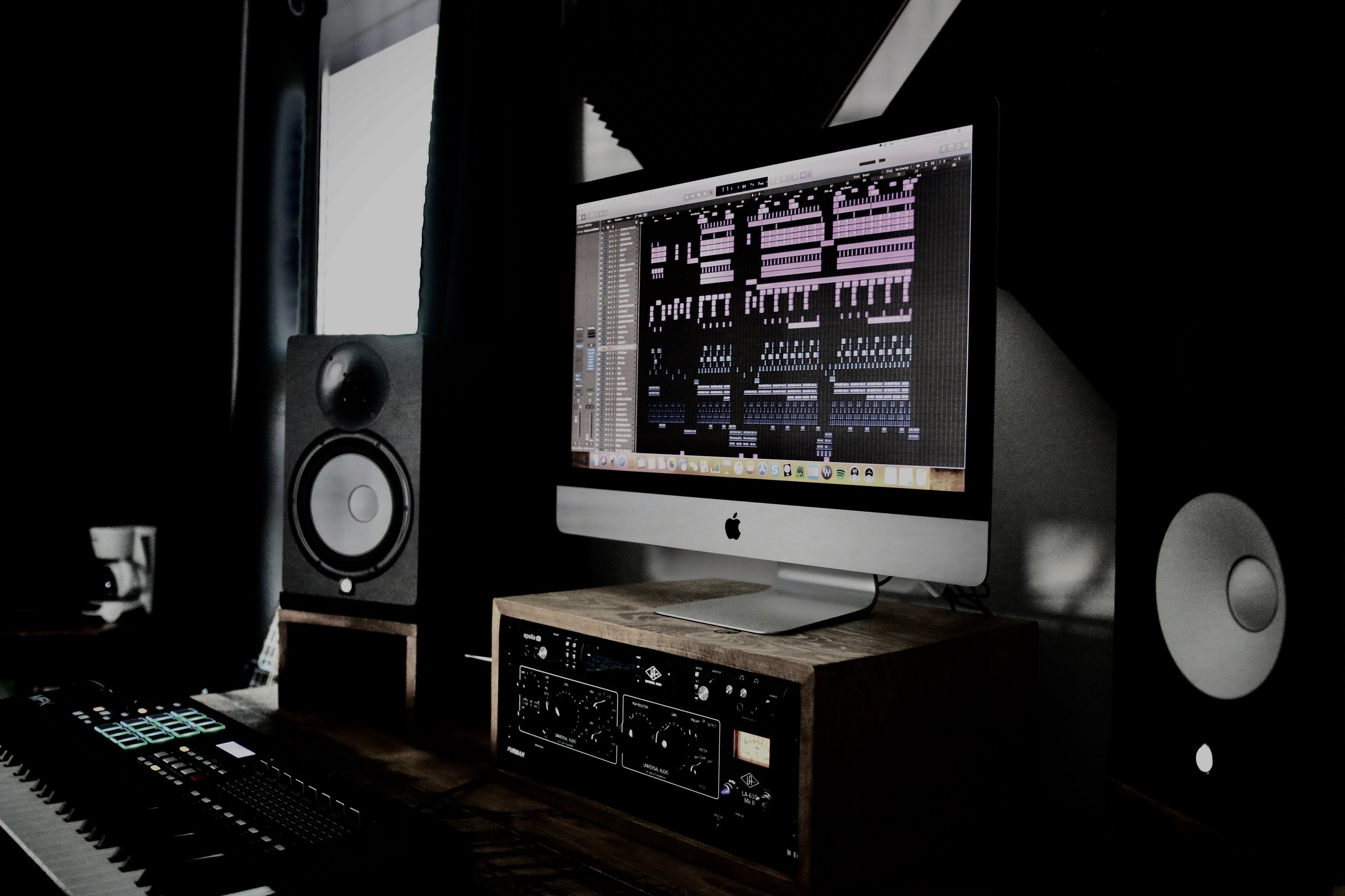 STUDIO DARK 1.jpg