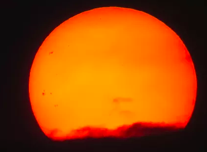  Total Eclipse of the Sun