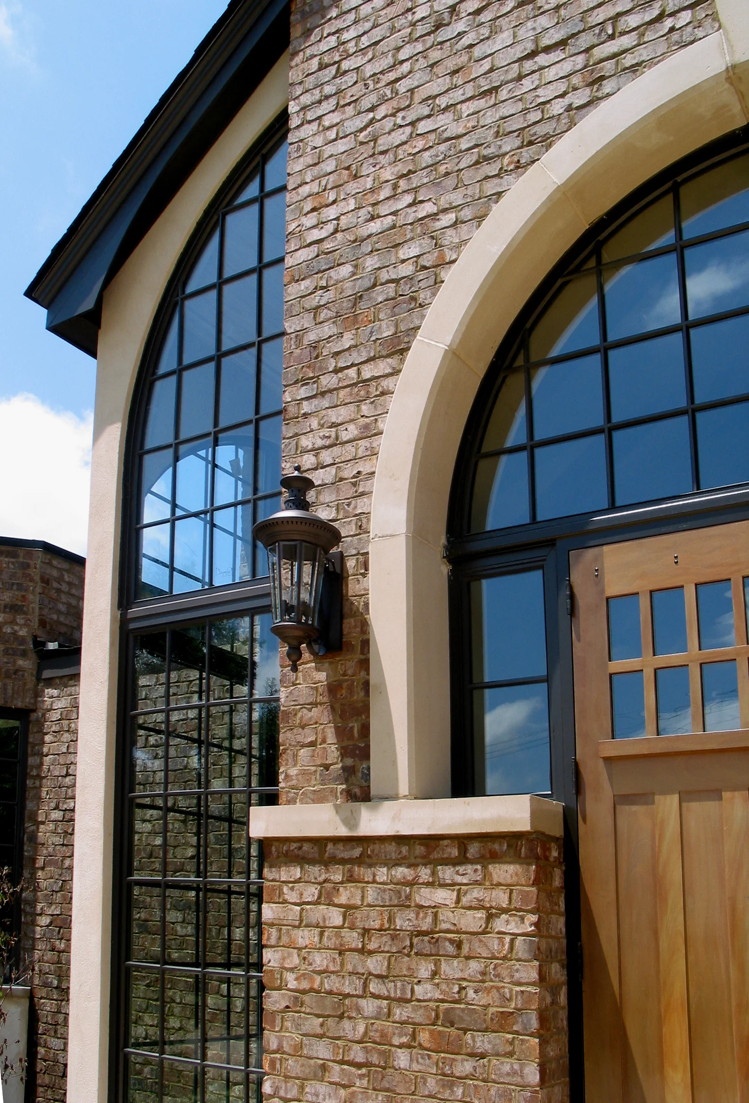 CSLAMBDAEXTERIOR4 copy.jpg