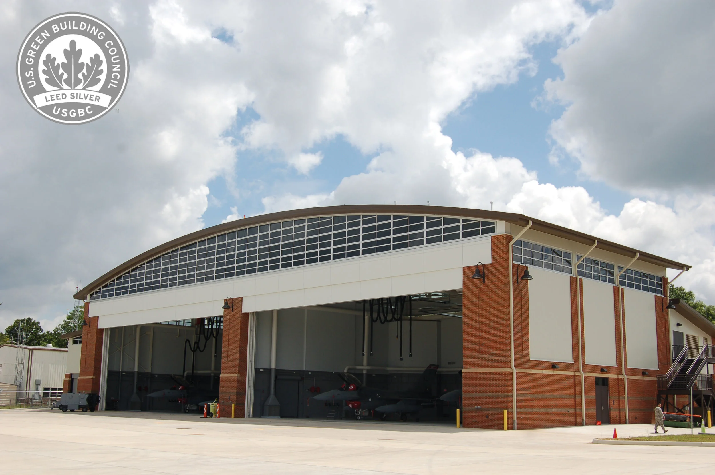 DSC_0203 - LEED SILVER.jpg