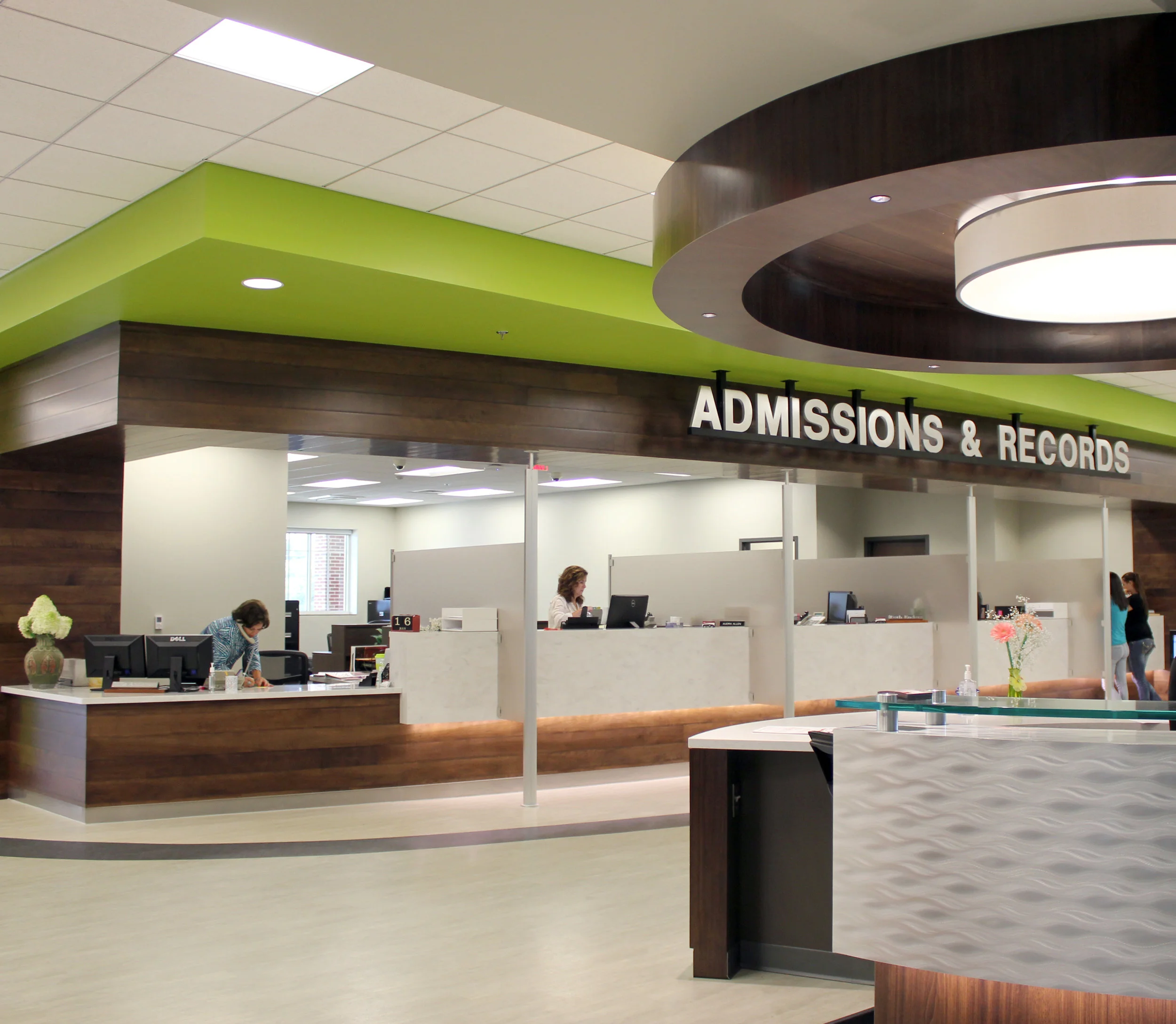 Gadsden State One Stop Center_Photo_Admissions EDIT_4.jpg