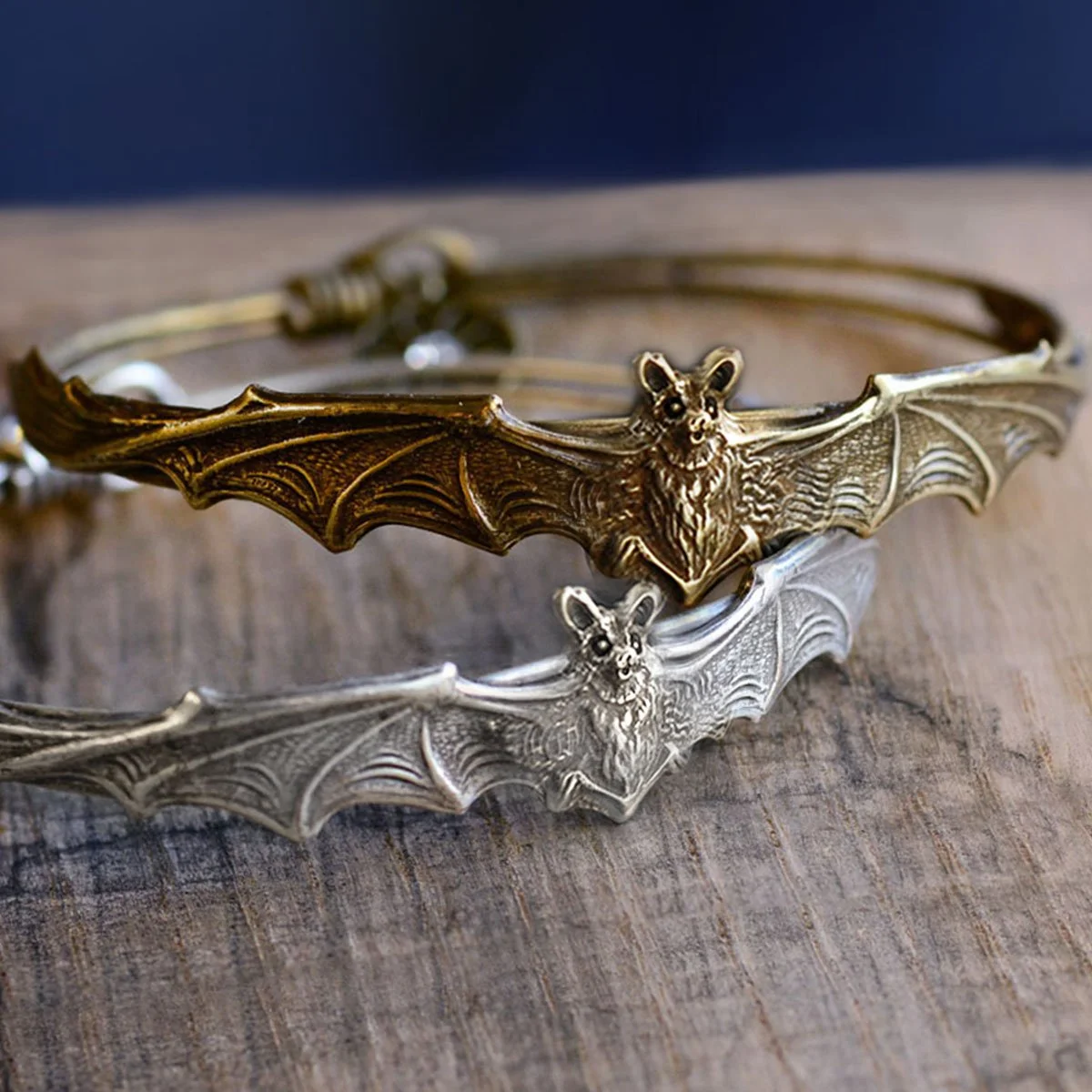 Style BR119 Bat Bracelet Elvira Sweet Romance.jpg