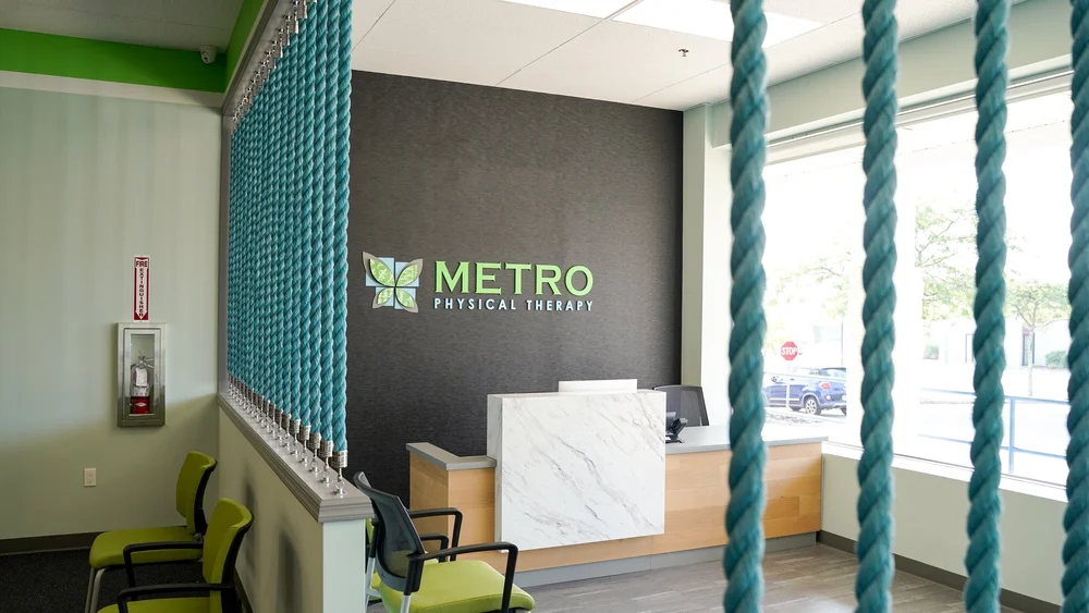 Metro Front Desk