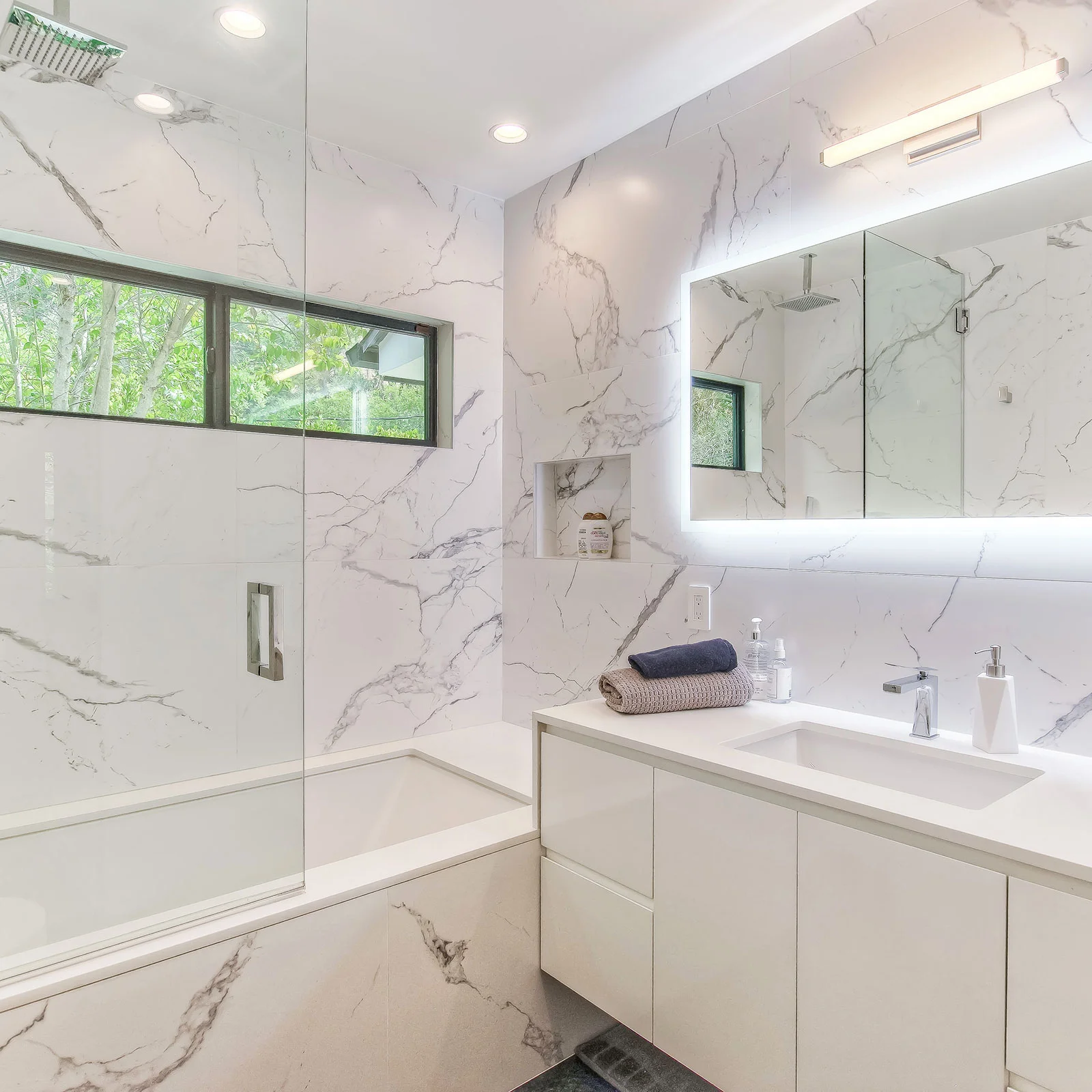 Pental Quartz calatta for spazio la tile gallery.jpg