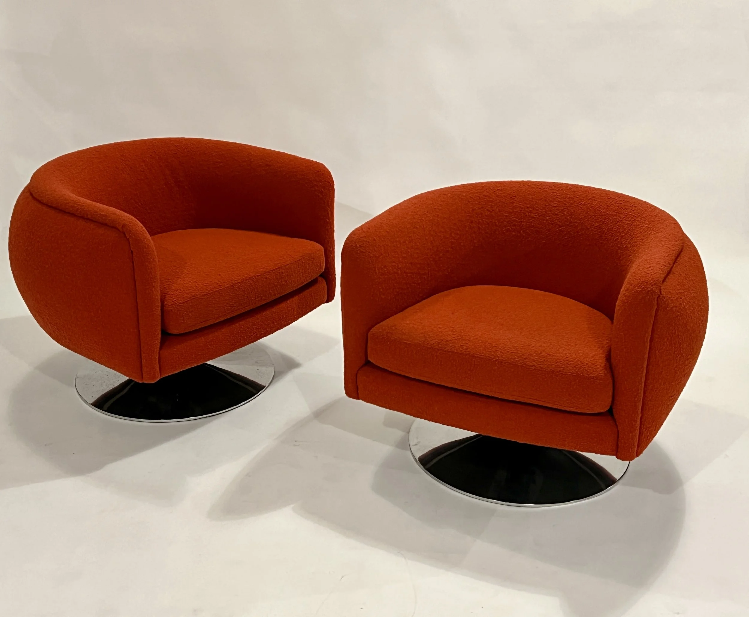 Pair of Joseph D'urso Swivel Lounge Chairs from Knoll