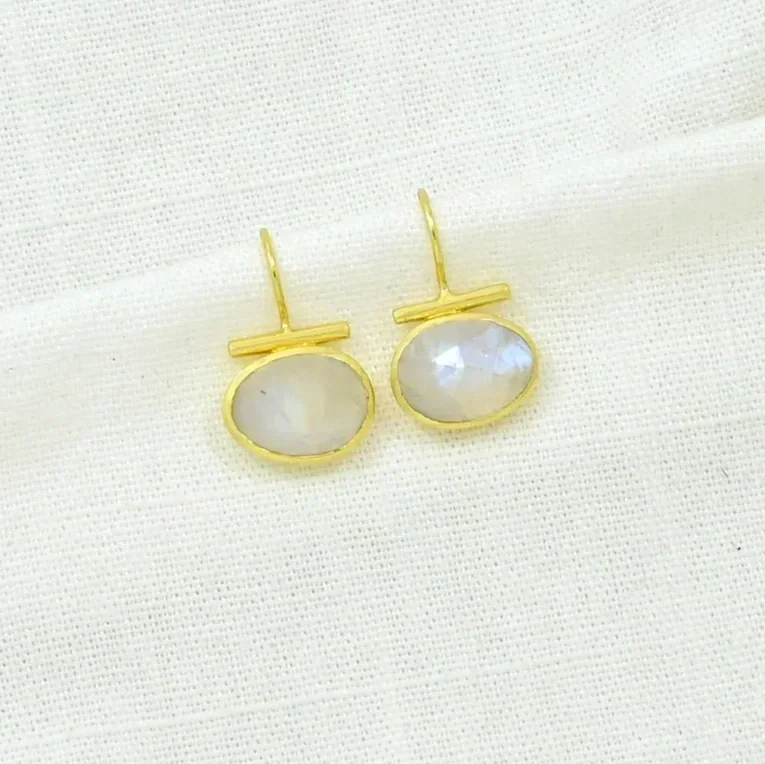 Rainbow%2BMoonstone.webp