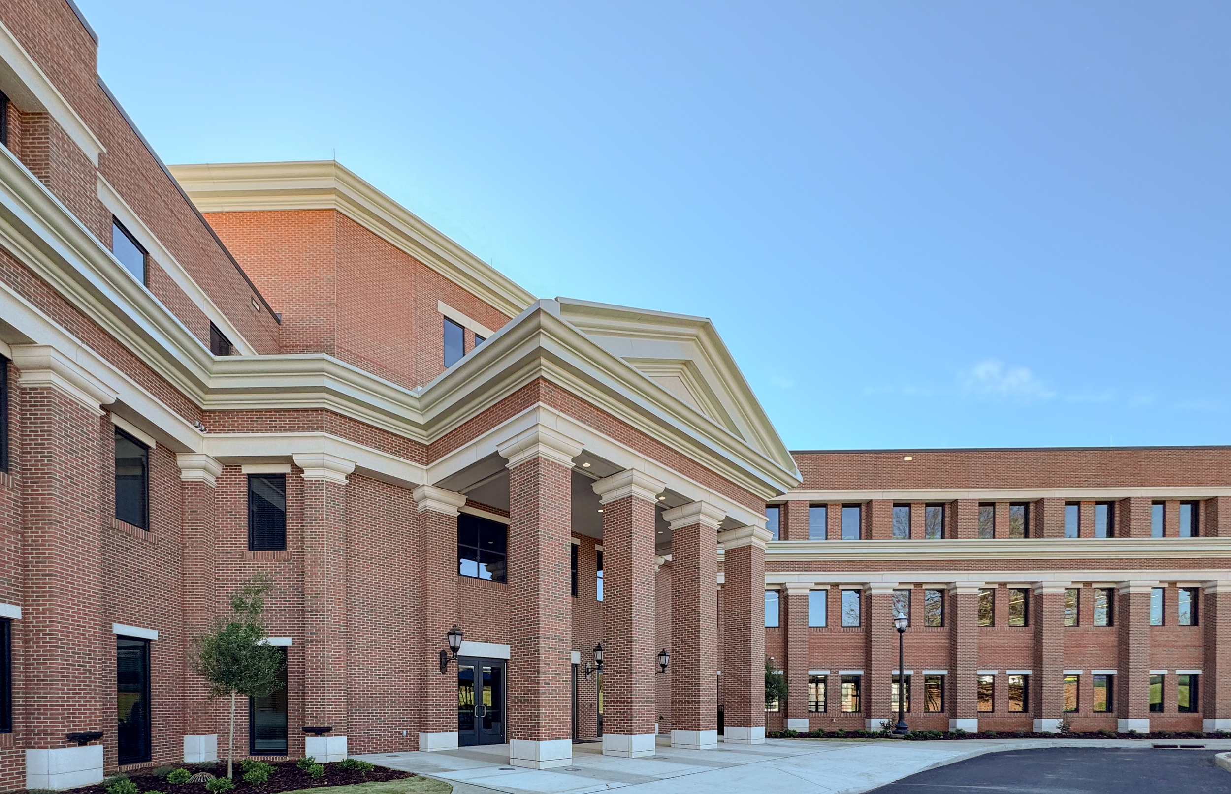 Smart Communities & Innovation Building