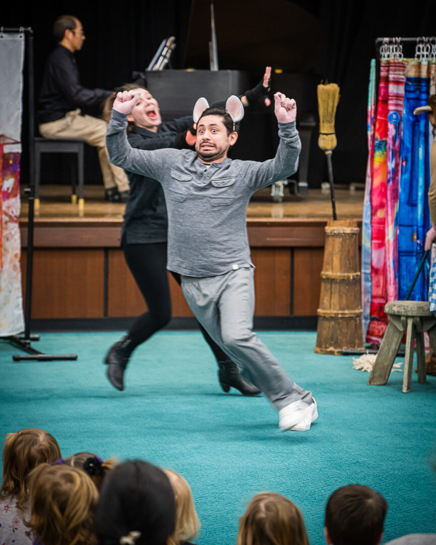  Felipe Prado as the City Mouse (front), Laura Zahn as the Cat (rear)  Photo Credit: Roger David Manning 