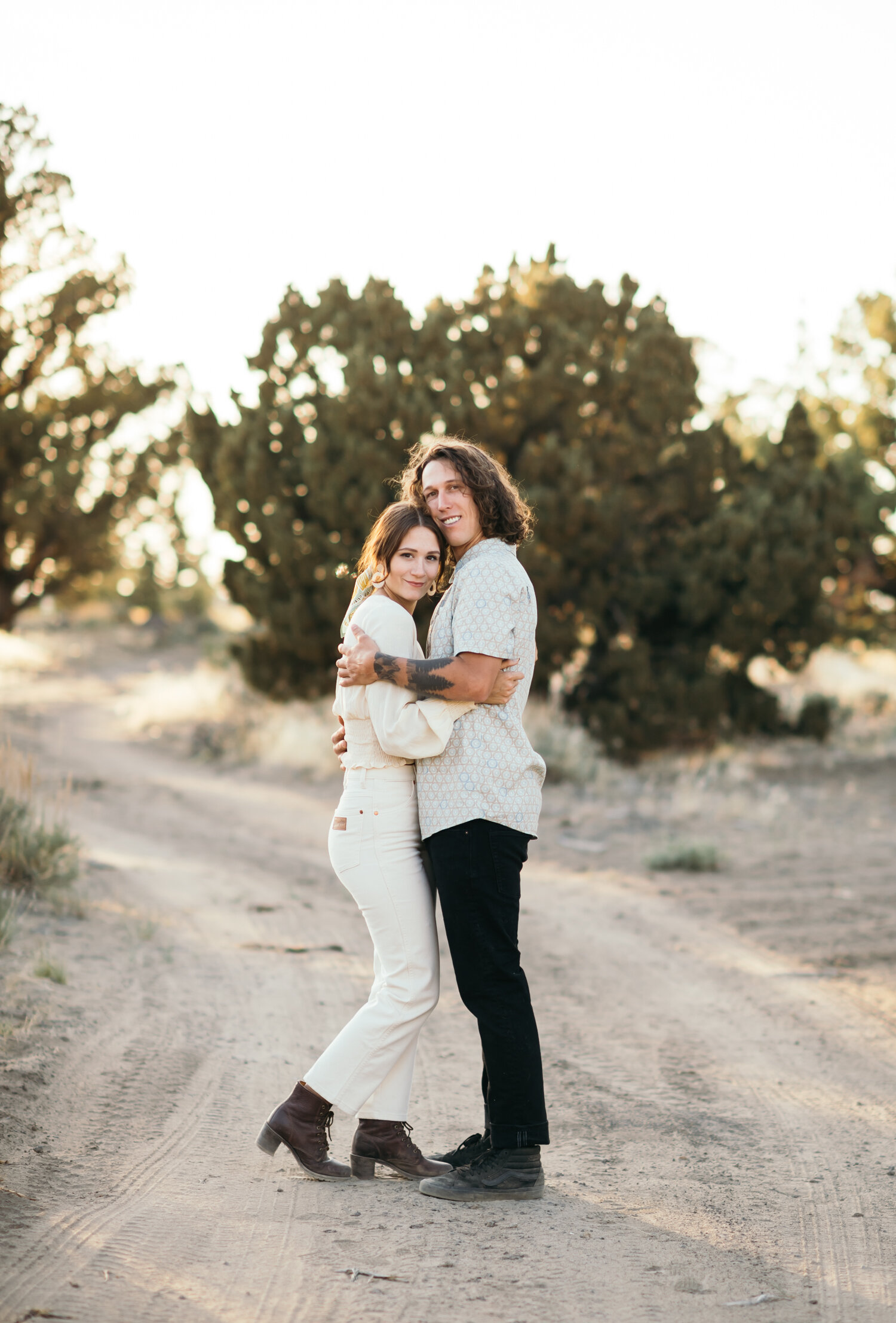 engagement_photos_badlands_bend_oregon-63.jpg