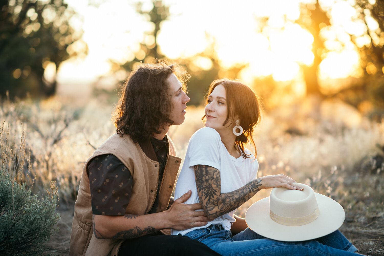 engagement_photos_badlands_bend_oregon-81.jpg
