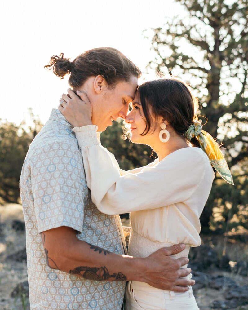 engagement_photos_badlands_bend_oregon-47.jpg