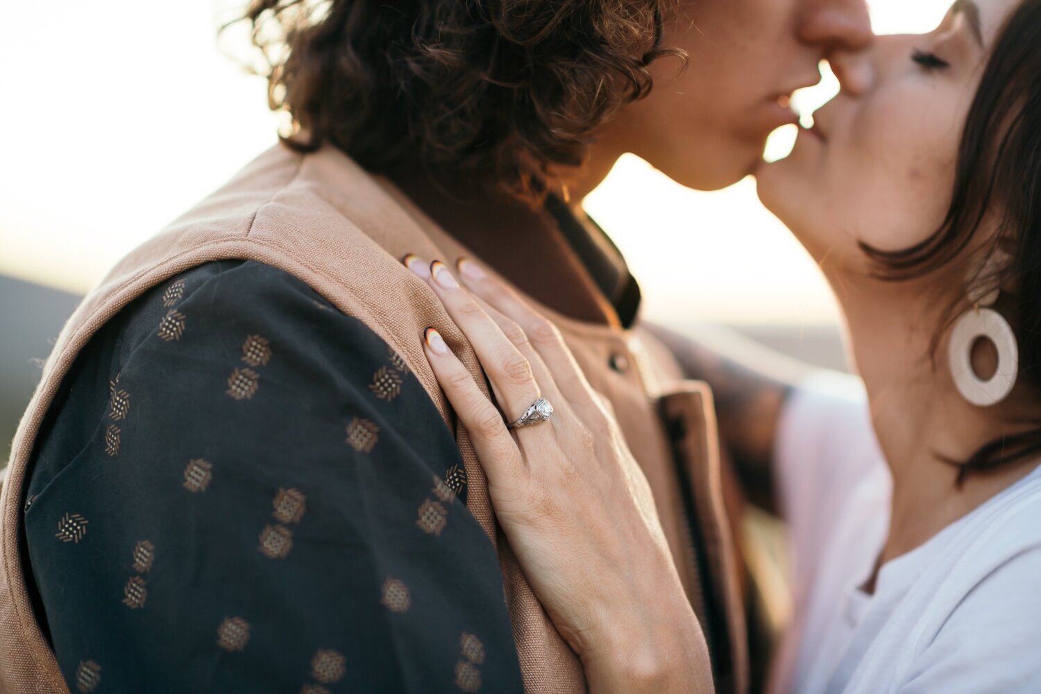 engagement_photos_badlands_bend_oregon-88.jpg