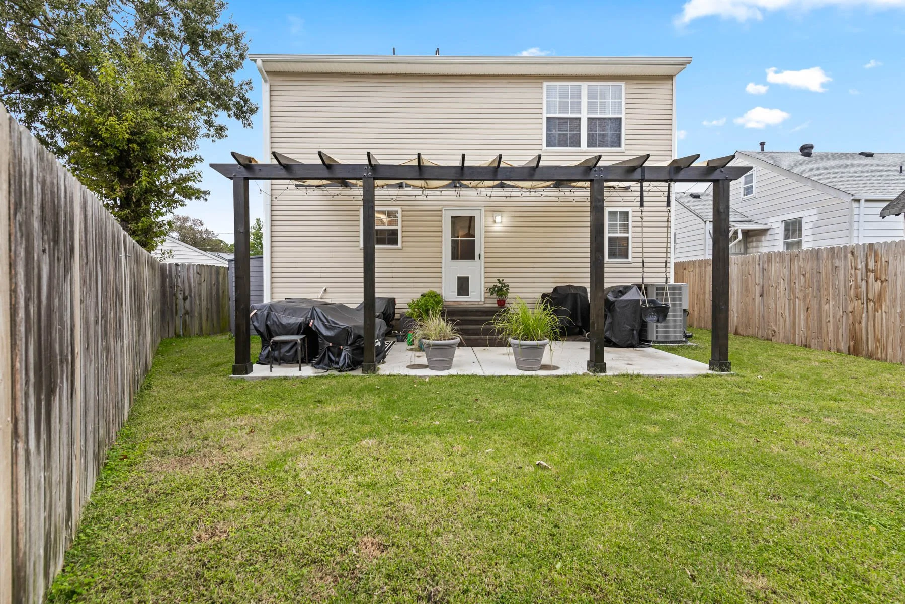 Backyard Pergola and Patio
2617 Gornto Ave
