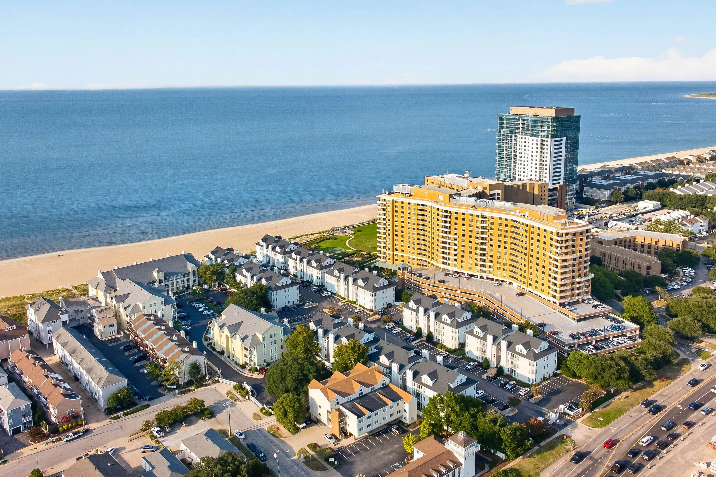 A closer aerial view reveals the community’s relationship to the beach and Chesapeake Bay shoreline.