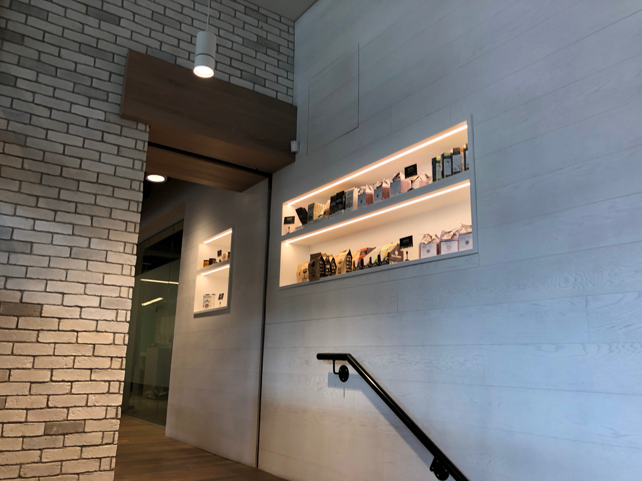 Product Display Shelving Lights Entrance