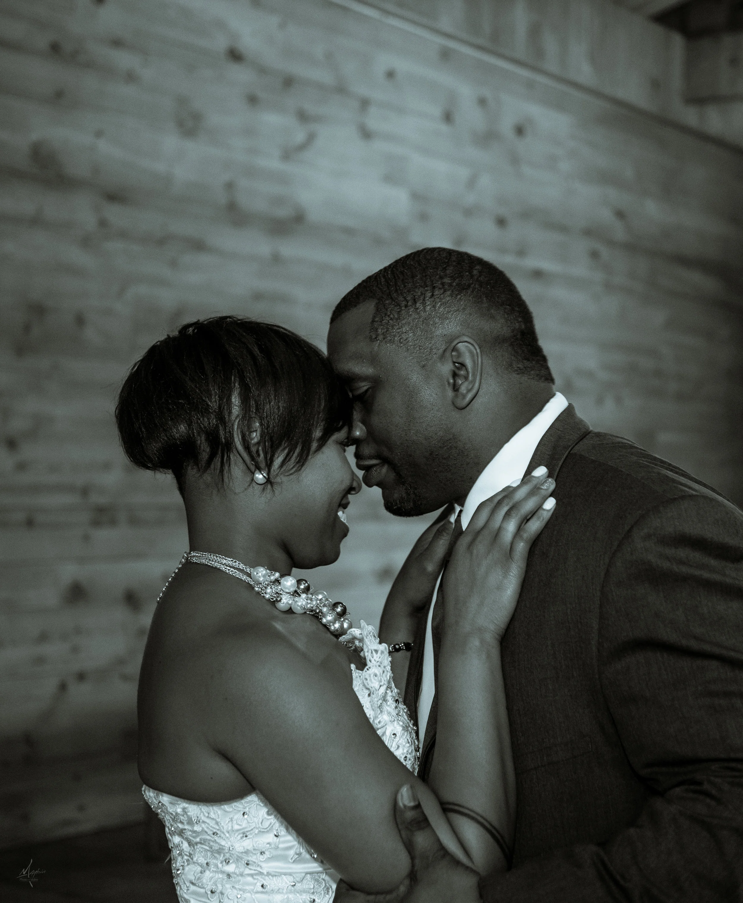 LakeWedding-38 copy.jpg
