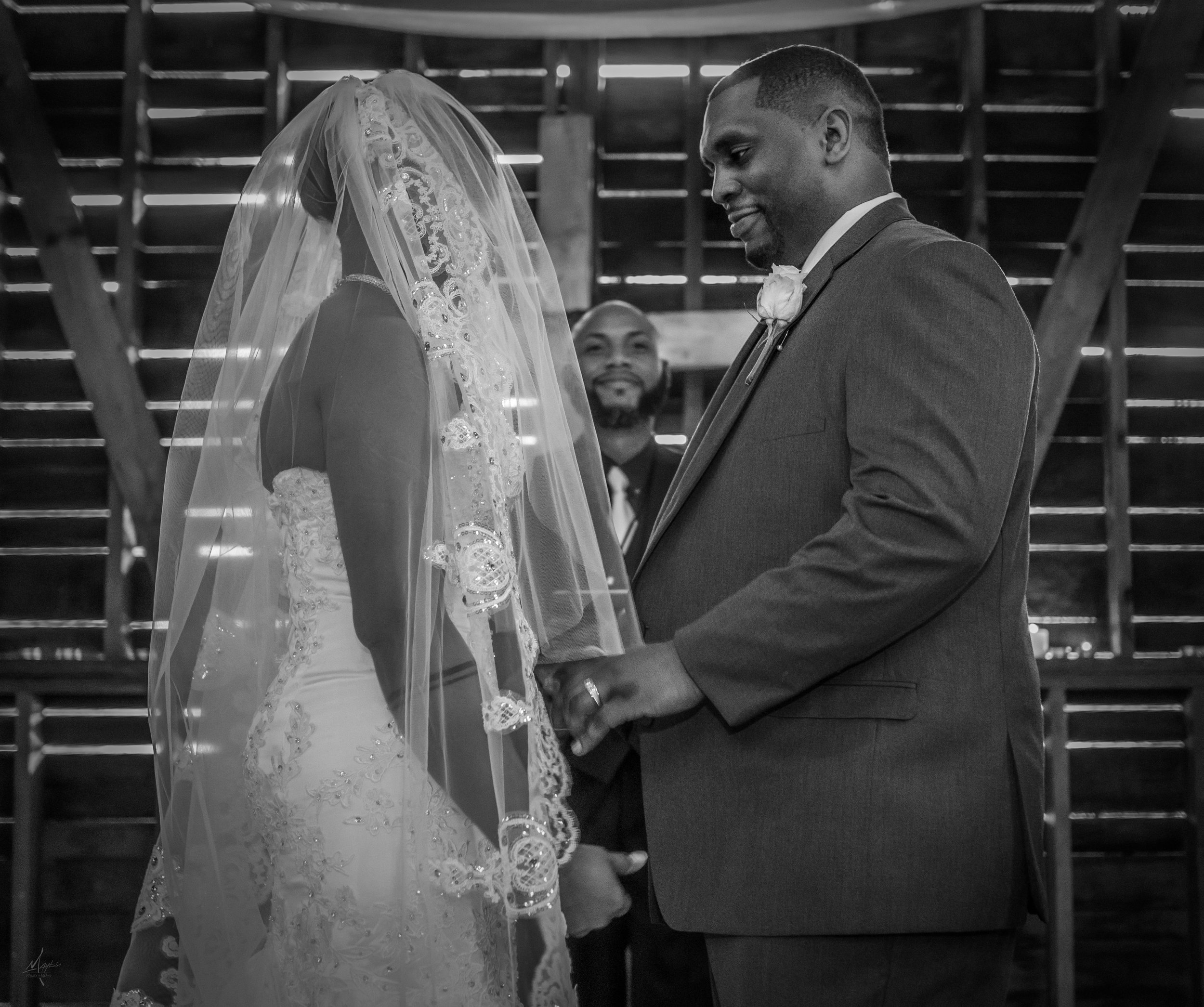LakeWedding-78.jpg