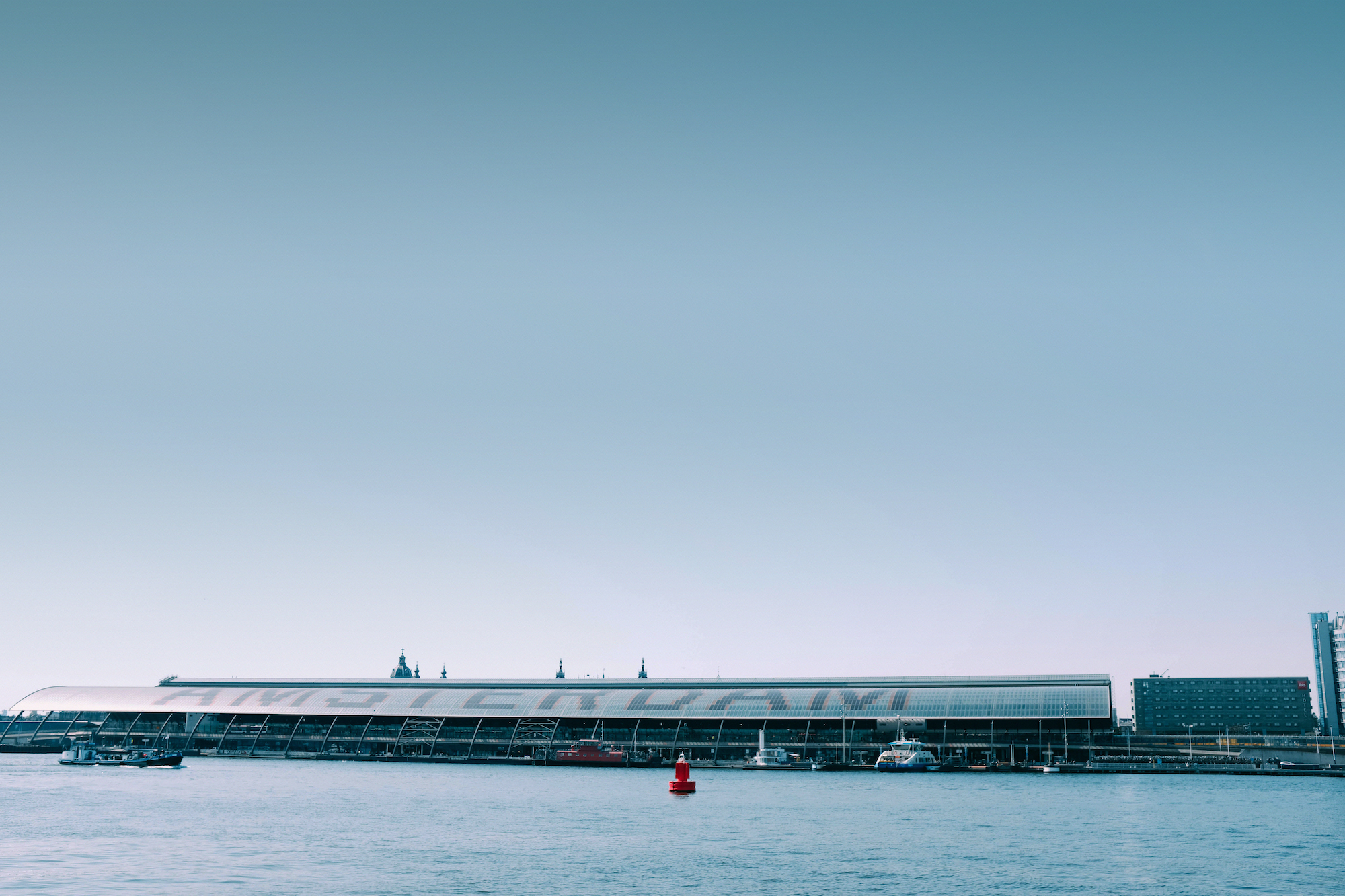 adrien-olichon-1055246-unsplash (1)_bew.jpg