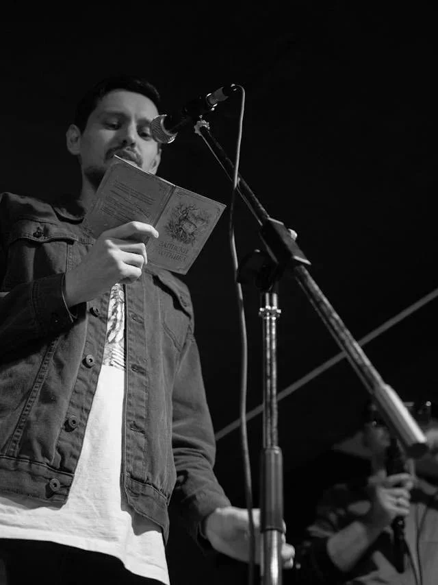 Bridging the Page &amp; Stage Gap: How All Poets Can Learn From Both