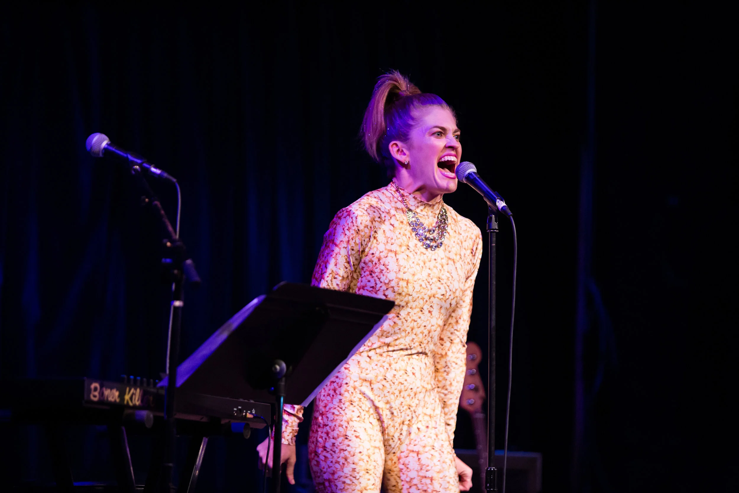 Wet Food: Erin Markey Live with Emily Bate Photo: Brianne Bland