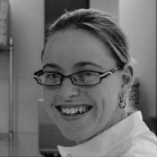 Revel Drummond Tanya has a BSc(Hons) in genetics and a BA in anthropology, both from the University of Otago. For the past four years she has been working in Tony Merriman’s laboratory conducting research focused on the genetic, dietary, and social influences of gout in New Zealand, working towards a PhD in genetics from the University of Otago. She has just submitted her thesis. In her time at Otago Tanya has also been involved in teaching a variety of subjects and age groups, from introducing intermediate school age children to genetic techniques and concepts, teaching high school students during science camp weeks, tutoring in second and third year undergraduate genetic laboratories, and lecturing to third year anthropology students. She has also helped run workshops on statistical analysis and computer coding. Once she has graduated with her PhD she aims to begin working as a post-doctoral fellow.