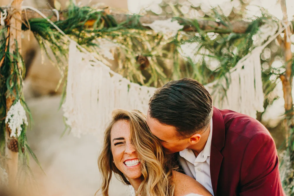 joshua-tree-elopement-california-jenny-collen.jpg