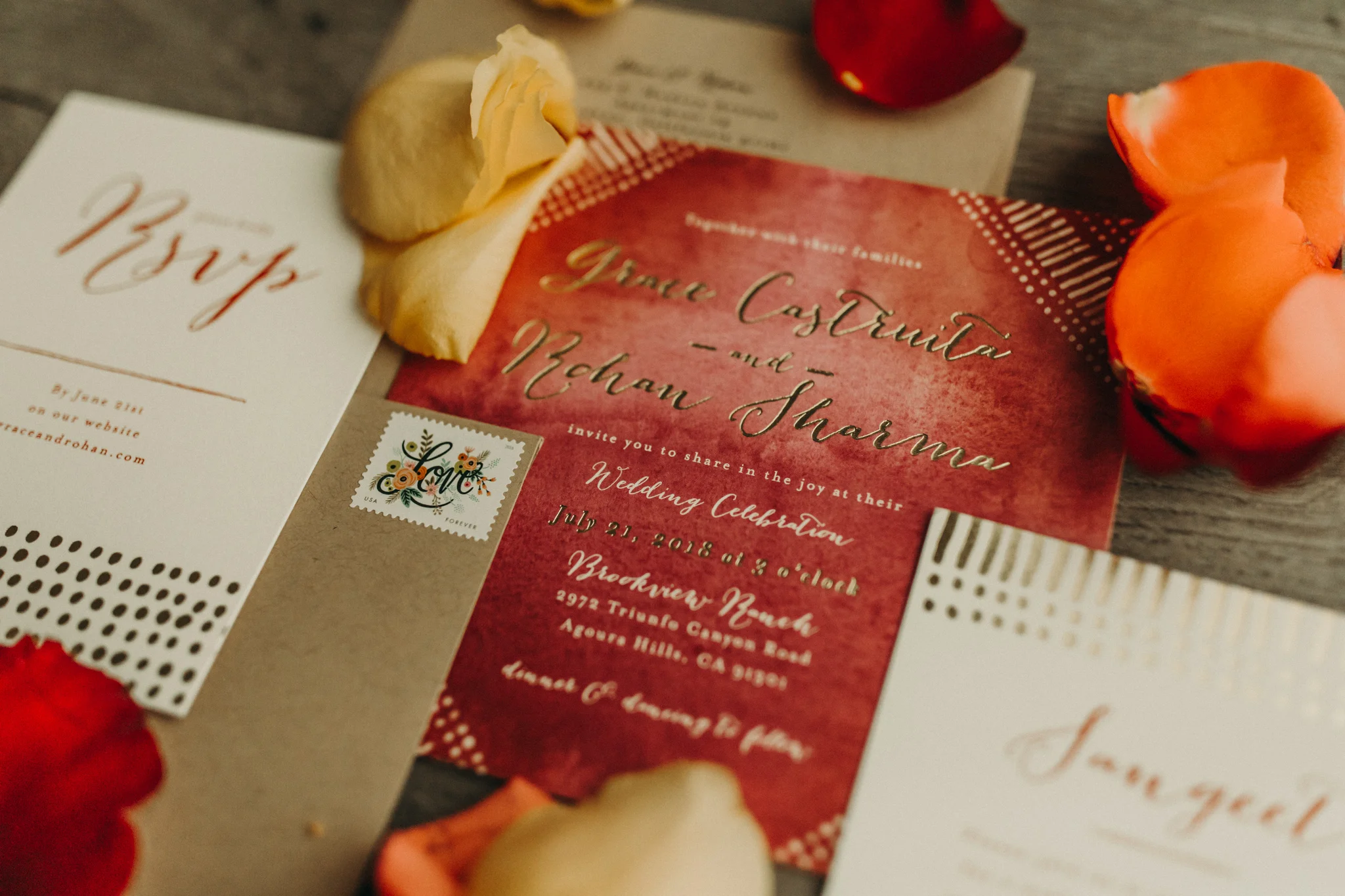 wedding-invitation-lay-flat.jpg