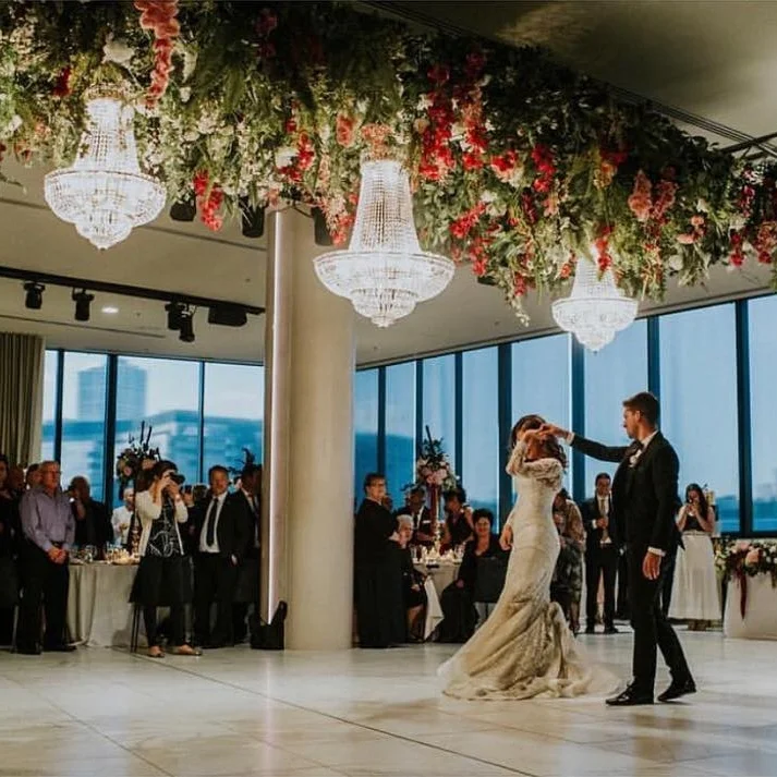Colour your wedding