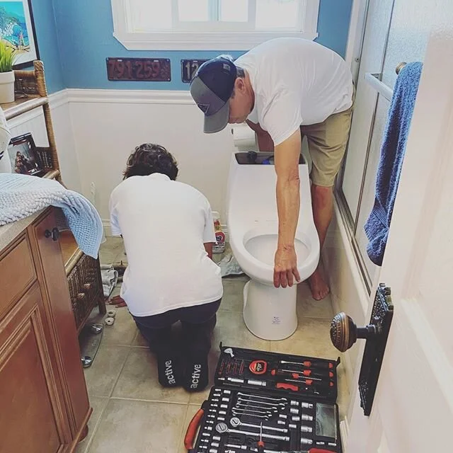 Life skill.....changing toilet. Our 16 years old learned how to change a toilet. I have to say.....he is good at these handy man stuff. If you want to become a real estate investor, this skill will help you some day😉

不動産投資に興味のある16歳の息子。トイレの交換の仕方を学びま