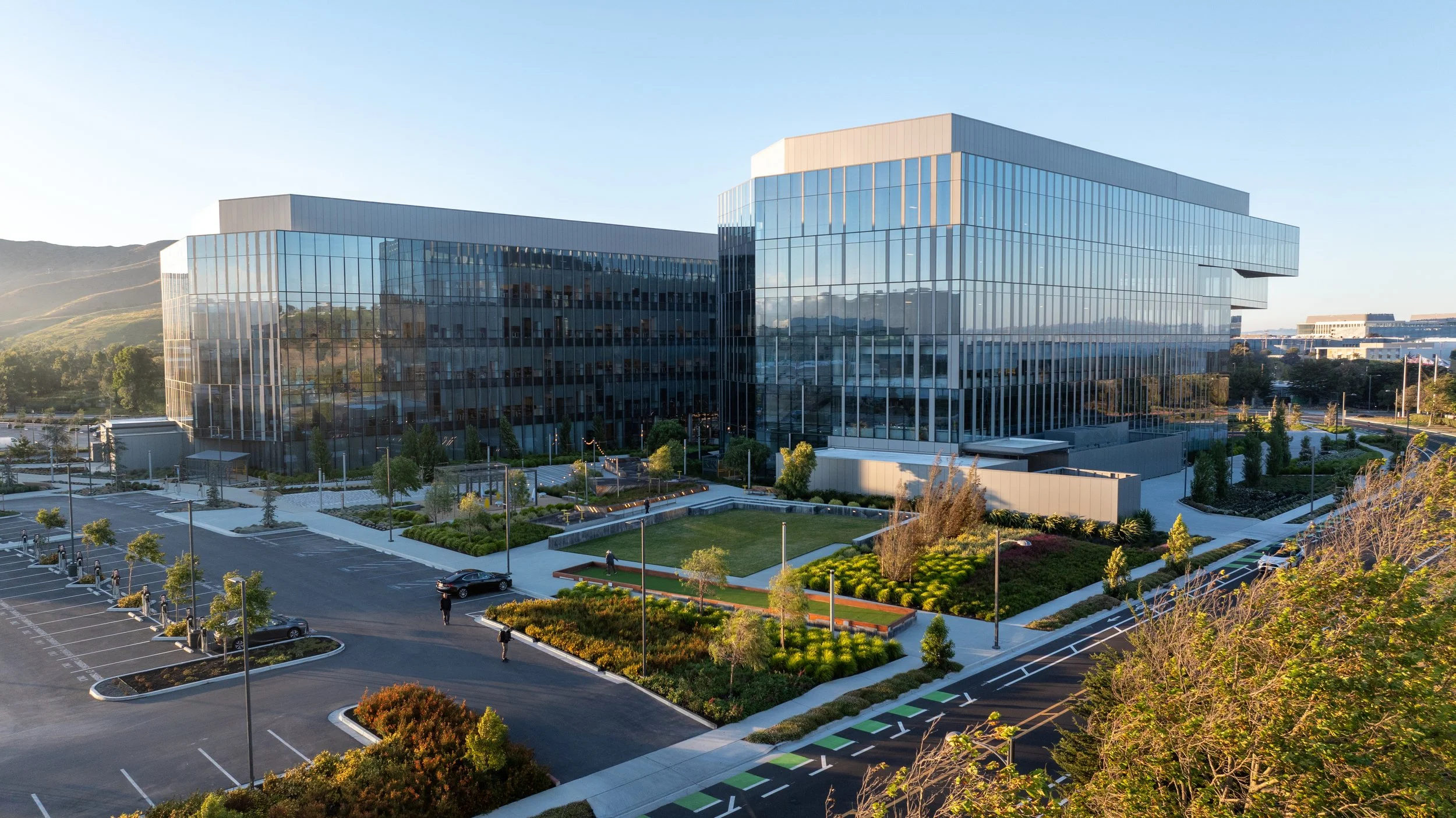 2_Vantage_Photos by Jason O'Rear.jpg