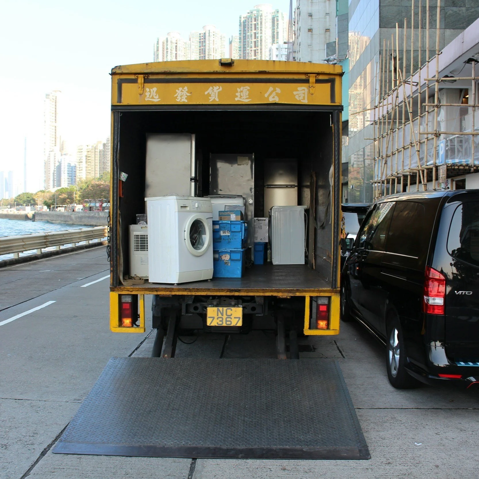 When to Choose Load or Unload Only Services