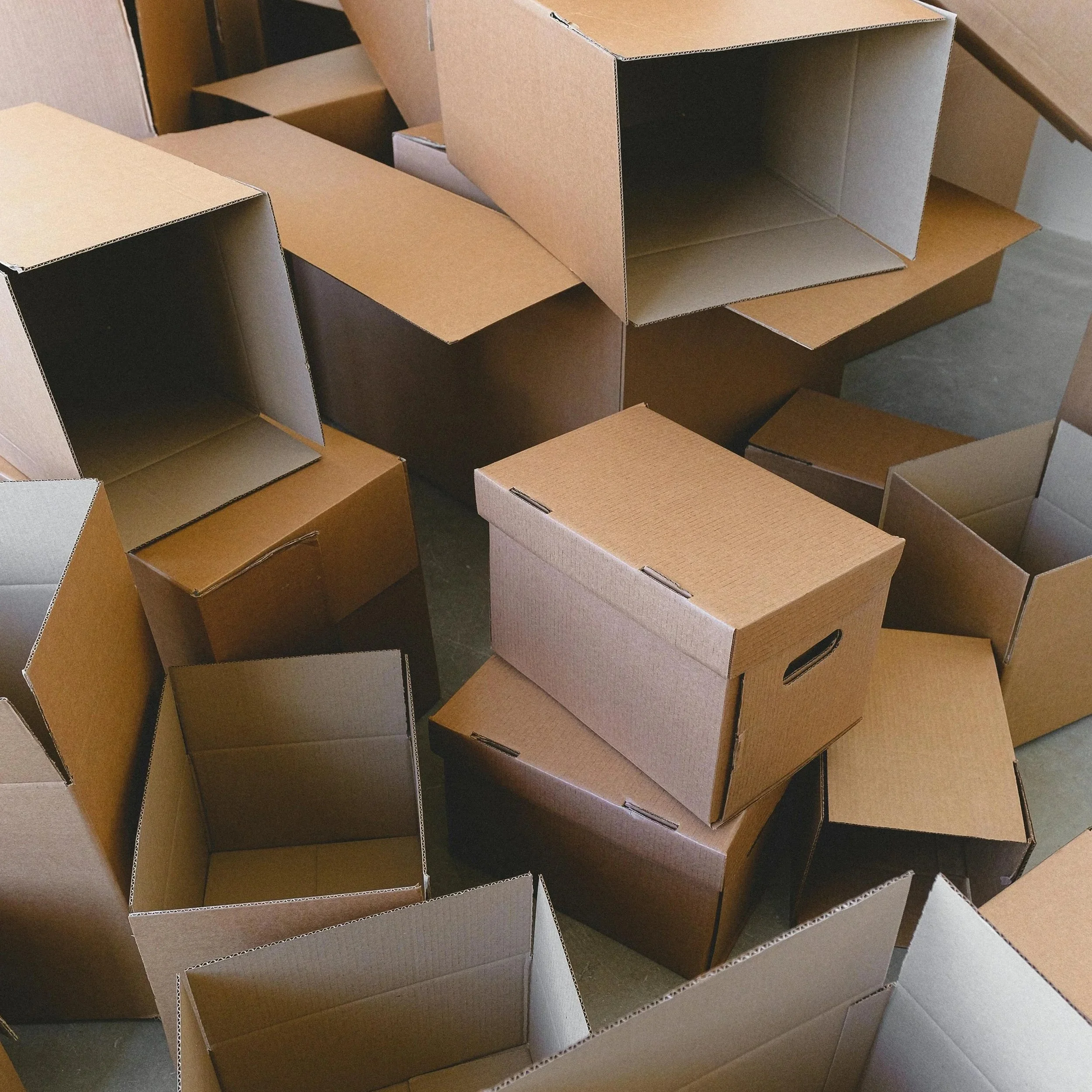 How Professional Movers Enhance the Commercial Relocation Process
