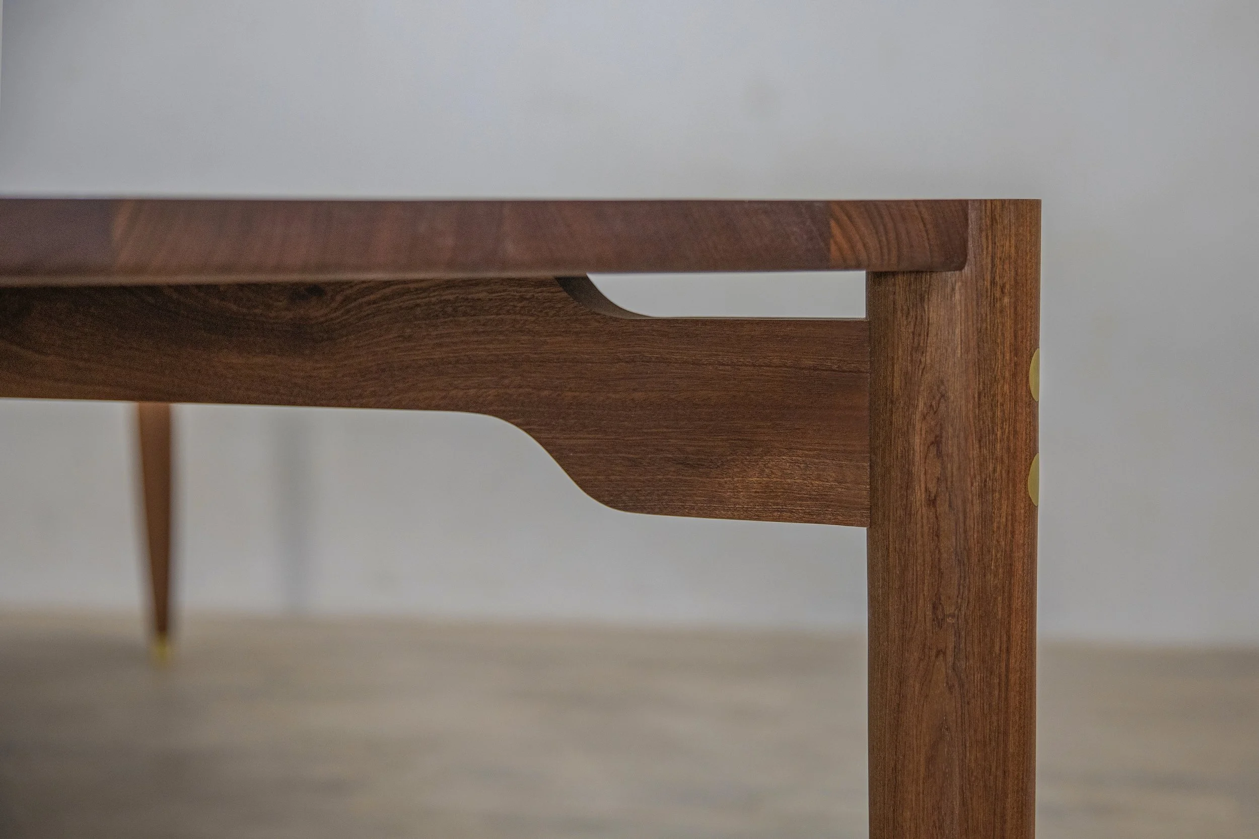custom furniture edmond handmade dining table Oklahoma City near me
