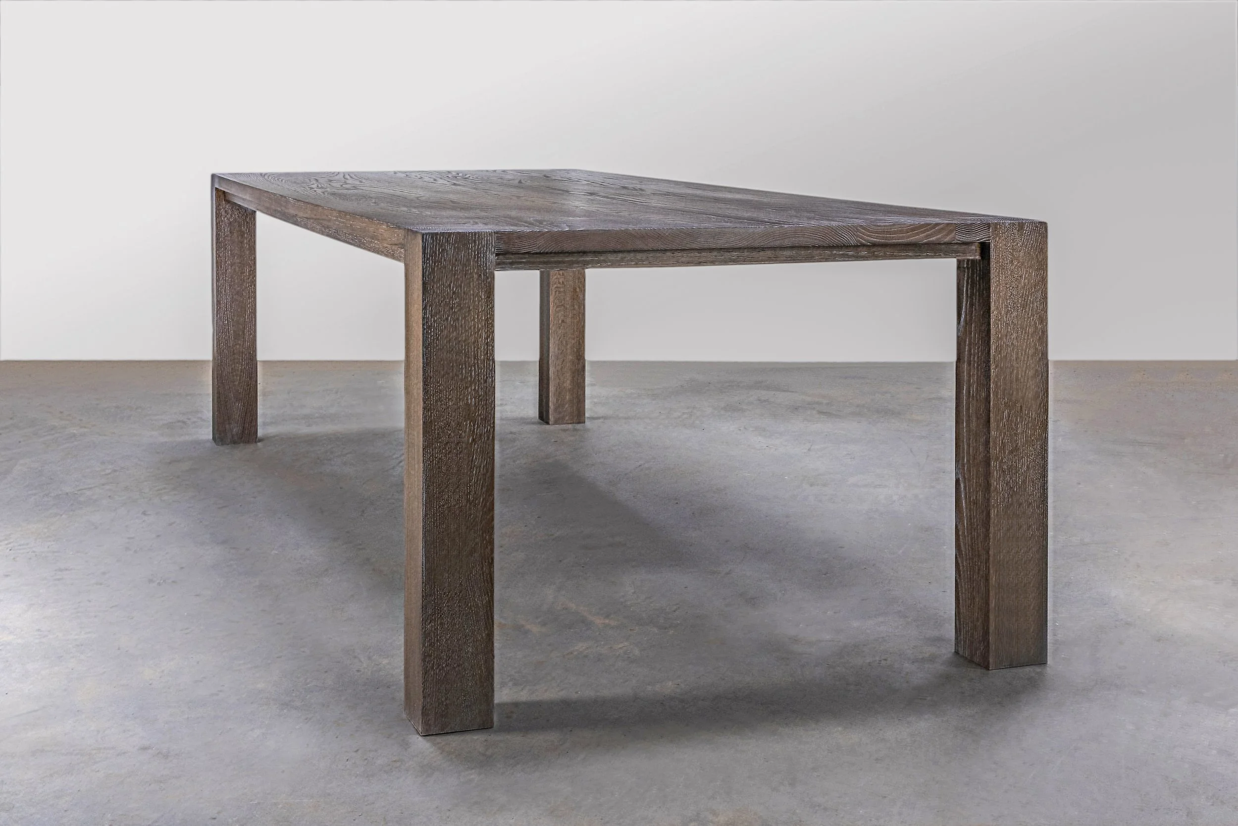 Ava Dining Table in Oak with walnut finish