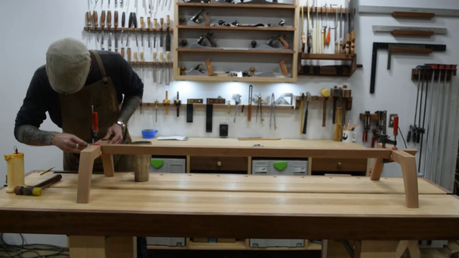 William Graeber making the first wave face console