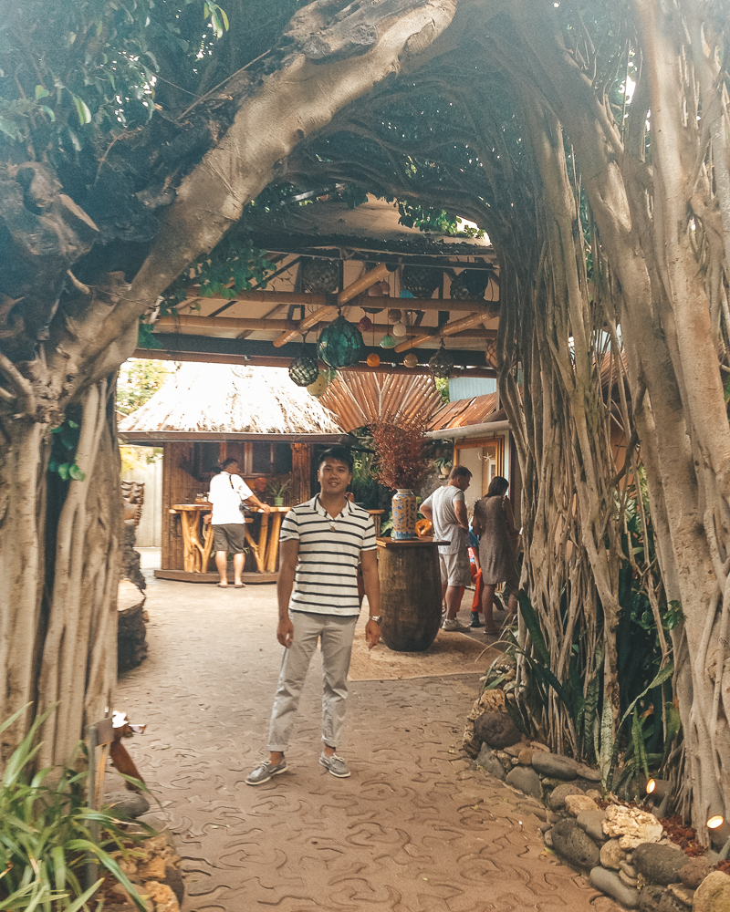 Mama's Fish House Maui Hawaii Best Eats Food