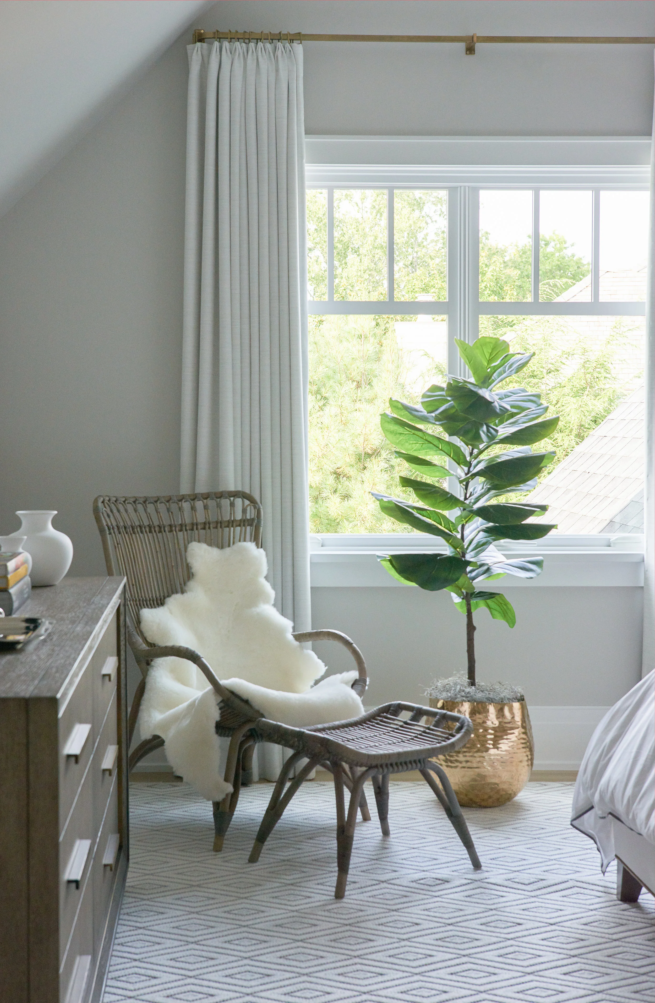 Bedroom chair